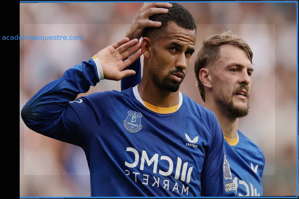 Everton domina Newcastle em amistoso em Murrayfield