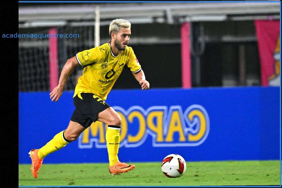 Yan Couto se junta ao Como por empréstimo de uma temporada do Borussia Dortmund