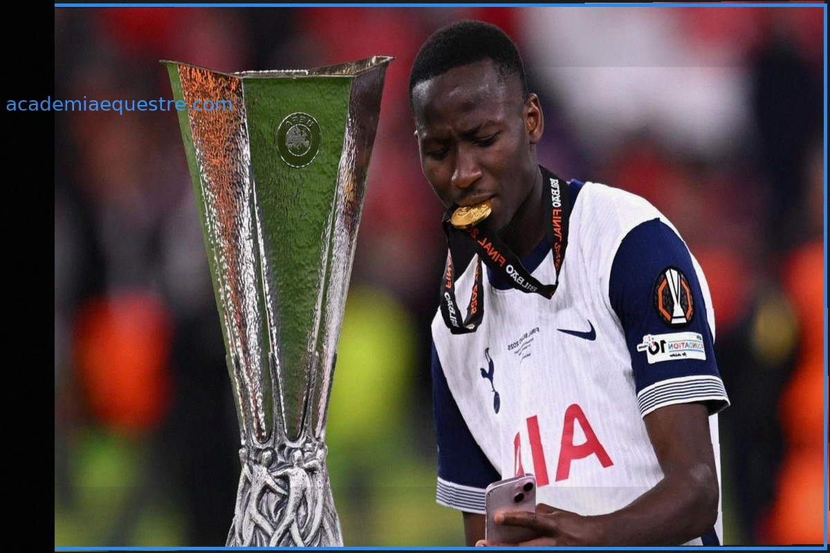Juventus e Tottenham acordam transferência de Pape Sarr