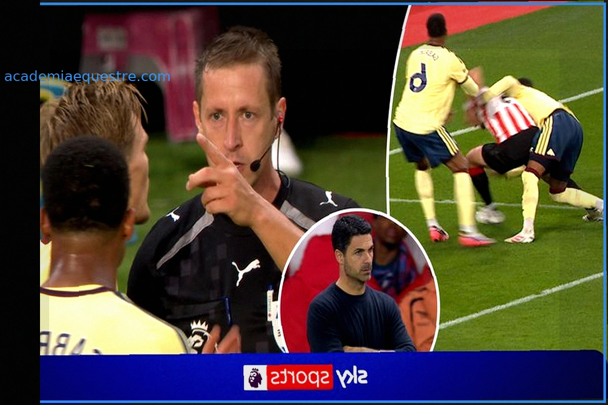 Carra: Arteta se assemelha a Sir Alex após críticas à arbitragem
