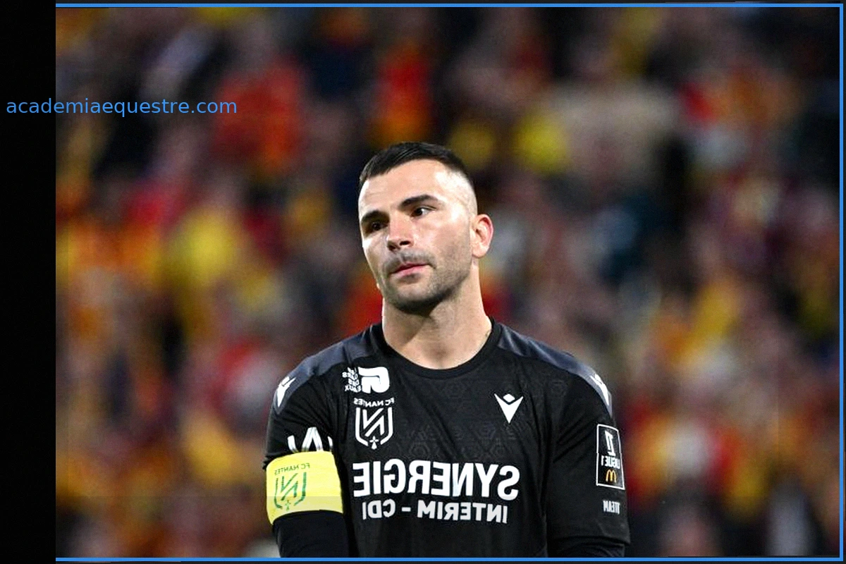 Anthony Lopes se lesiona no dedo durante aquecimento com Angers