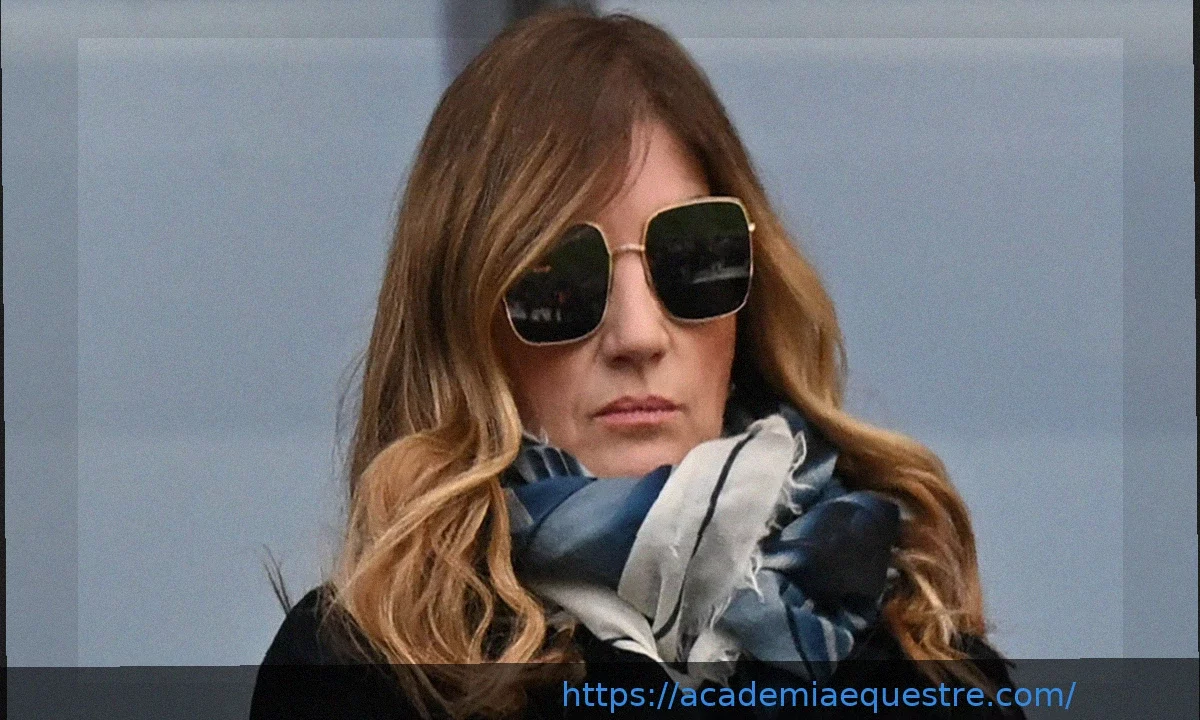 Brady anuncia saída do West Ham